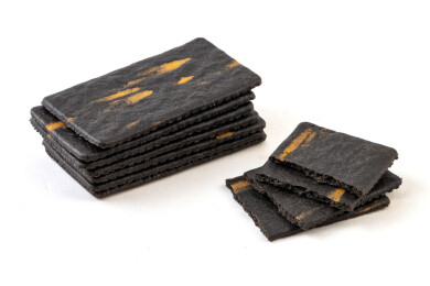 黑金芝士脆饼干