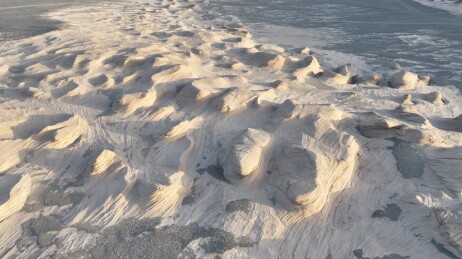 中国新疆哈密：沉积岩层