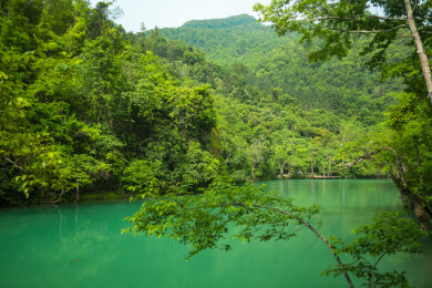 中国贵州省黔南荔波小七孔风景区