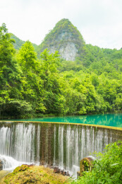 中国贵州省荔波小七孔风景区卧龙潭