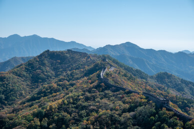 北京，慕田峪长城秋日水墨风景