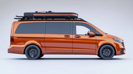 3D商务汽车MPV插图