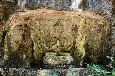 中国浙江杭州灵隐寺飞来峰造像