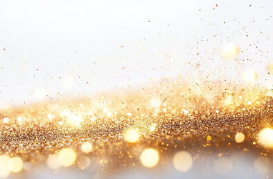 白色背景上的彩色粉末