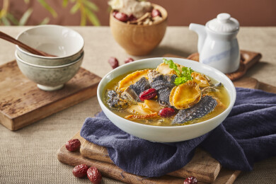 中餐养生滋补美食 鲍鱼乌鸡汤