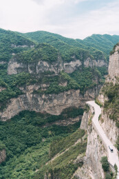 山西晋中市绵山风景区
