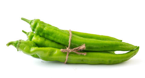 绿色大青椒食材白底图