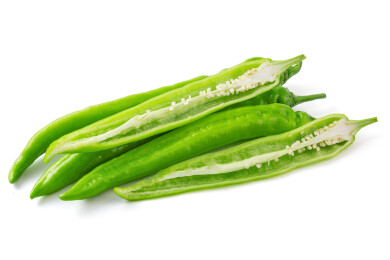 绿色大青椒食材白底图