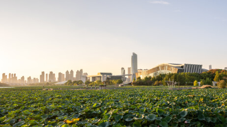 湖北省武汉月湖风景区琴台大剧院琴台音乐厅