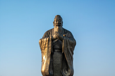 孔子雕像