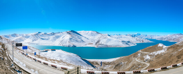 中国西藏山南羊卓雍错羊湖高山雪景风光全景长图