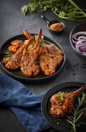 美食香辣烤羊排