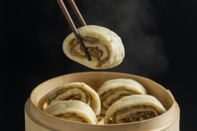 天津美食传统小吃肉龙特写