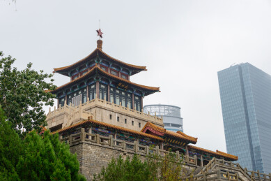 山东济南历下区黑虎泉西路2号解放阁
