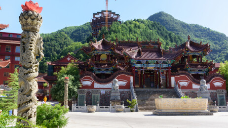 甘肃省天水市麦积山净土寺观音阁