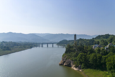 三汇古镇白塔风景