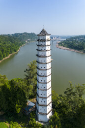 三汇古镇白塔风景