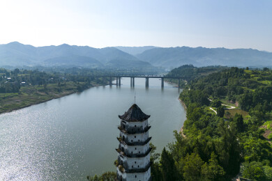 三汇古镇白塔风景