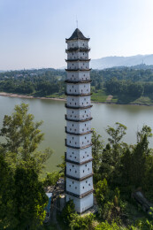 三汇古镇白塔风景