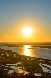 黑龙江省佳木斯市抚远市抚远镇东极阁日落