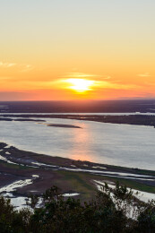 黑龙江省佳木斯市抚远市抚远镇东极阁日落