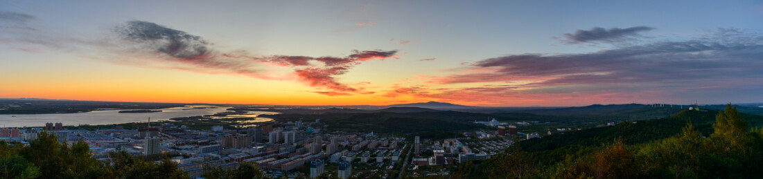 黑龙江省佳木斯市抚远市抚远镇东极阁日出