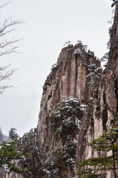 中国安徽省黄山风景名胜区冬日雪景