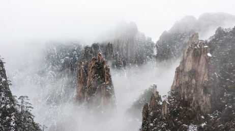 中国安徽省黄山风景名胜区冬日雪景