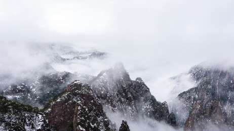 中国安徽省黄山风景名胜区冬日雪景