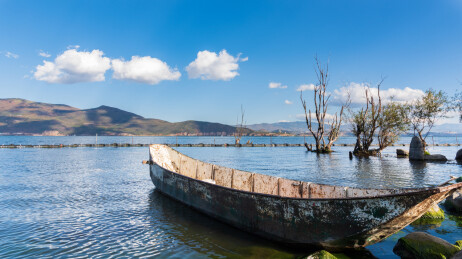 云南省大理市洱海才村码头风光