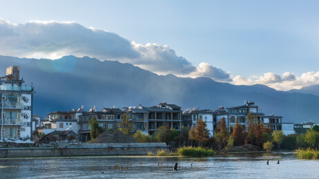 云南省大理市洱海才村码头风光