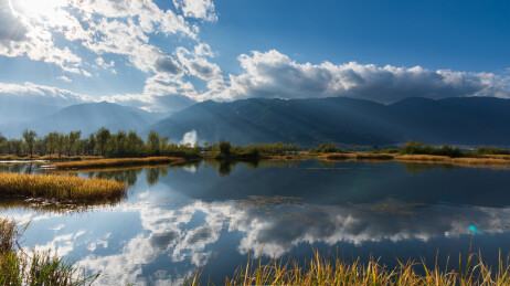 云南省大理市洱海喜洲古镇海舌公园