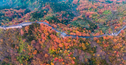 长城秋景