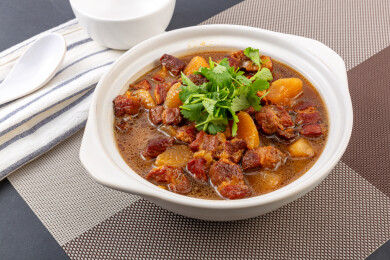 萝卜炖牛肉