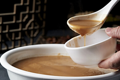 营养美味粗粮黑豆面糊糊