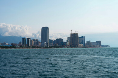 格鲁吉亚巴统黑海地标建筑