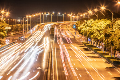 汽车延时摄影的马路