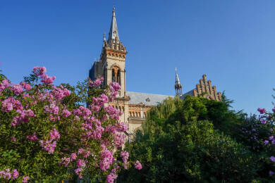 格鲁吉亚巴统圣母主教堂