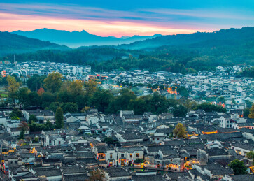 安徽皖南古村落初冬景如画