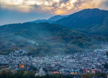 安徽皖南古村落初冬景如画