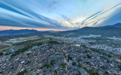 安徽皖南古村落初冬景如画