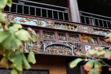 自贡盐业历史博物馆清代建筑栏杆上的浮雕