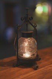 小酒馆的氛围灯