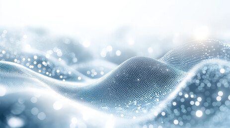 白色背景下的水特写镜头