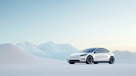 极简电动车户外展示