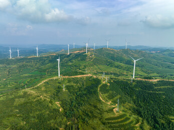 中国辽宁阜新山地风力发电