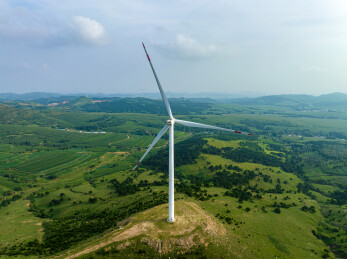 中国辽宁阜新山地风力发电