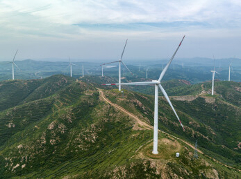 中国辽宁阜新山地风力发电
