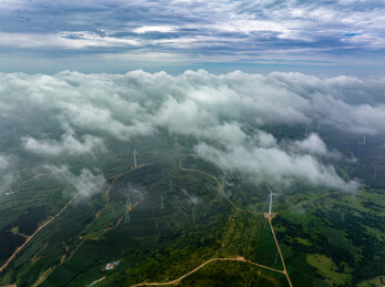 中国辽宁阜新山地风力发电