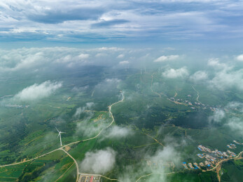 中国辽宁阜新山地风力发电